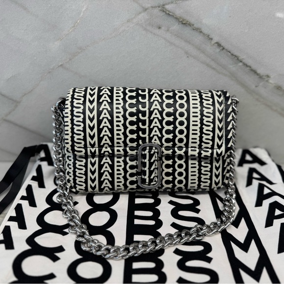 Marc Jacobs Handbags - NWT Marc Jacobs Calfskin The Monogram J Marc Shoulder Crossbody Bag